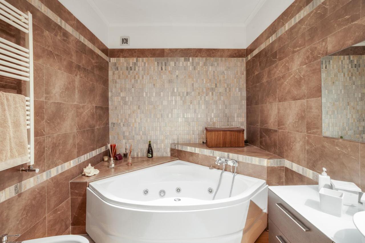 *Movies & Books* Stylish House With Jacuzzi Lägenhet Bari Exteriör bild